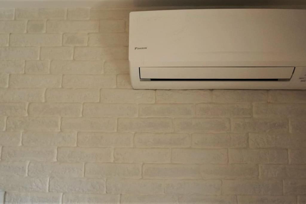 Centrally Located , Brand New, Cozy Apartment With Parking โซเฟีย ภายนอก รูปภาพ